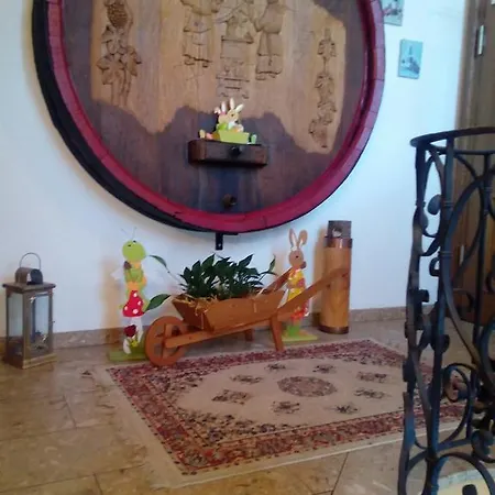 Zum Schleicher Kuckuck 셰레크