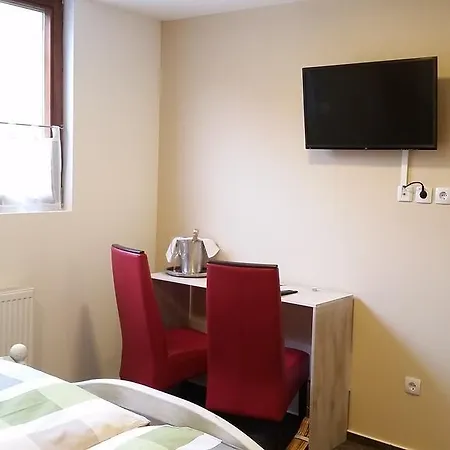 Отель Zum Schleicher Kuckuck